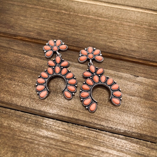 Bri Earrings - Pink