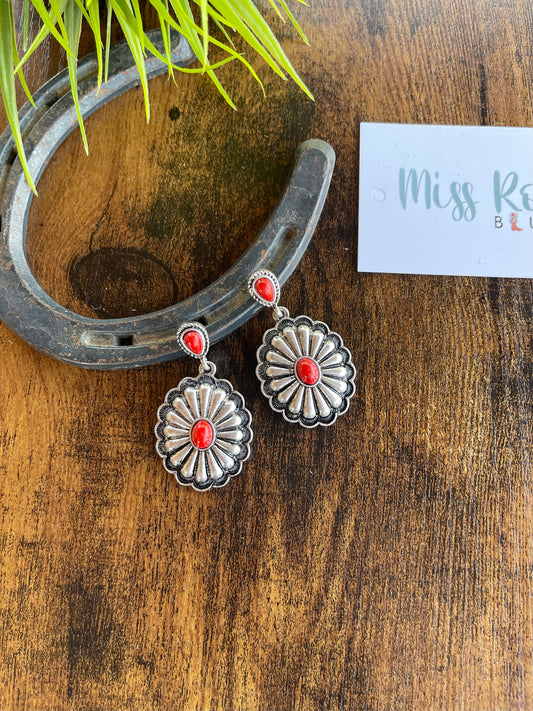 Angie Shell Earrings - Red