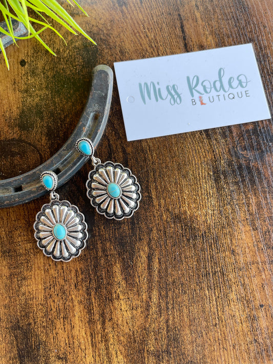 Angie Shell Earrings - Turquoise