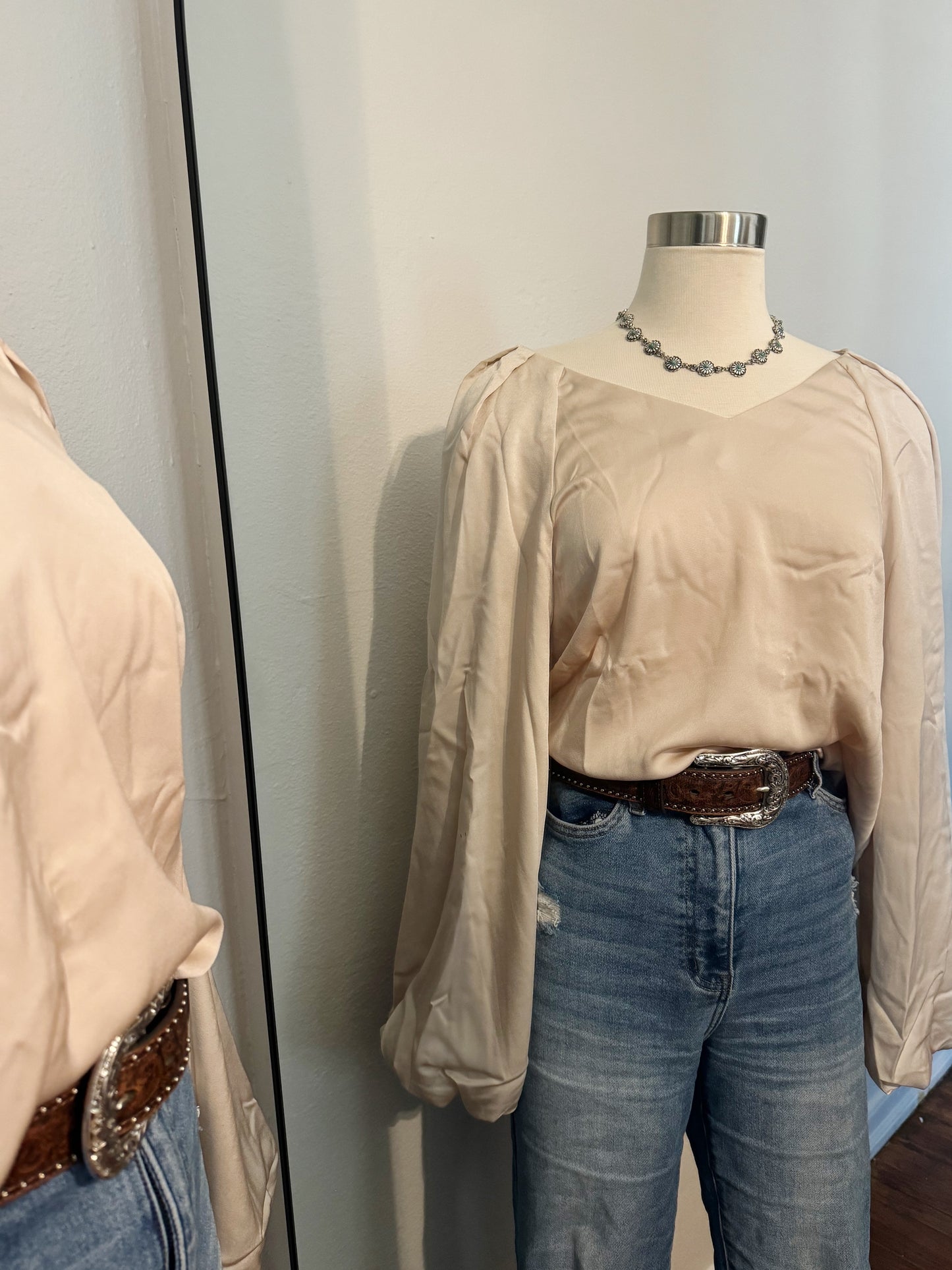 Gisselle Lantern Sleeve Top - Cream
